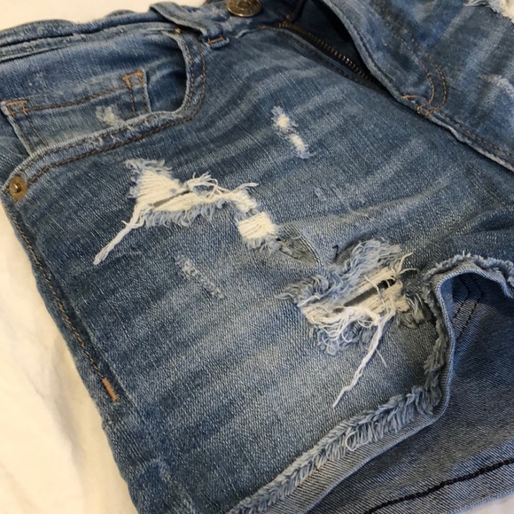 Express high waisted shorts - Picture 2 of 4